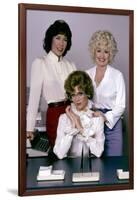 Comment se debarrasser by son patron Nine to five by ColinHiggins with Lily Toml Jane Fonda and Dol-null-Framed Photo