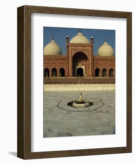 Completed by Mughal Emperor Aurangzeb, Badshahi Mosque Can Accommodate 60, 000 Worshippers-Amar Grover-Framed Photographic Print