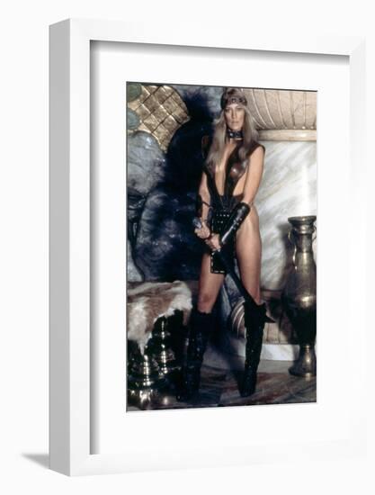 Conan le barbare Conan the Barbarian by John Milius with Sandahl Bergman, 1982 (photo)-null-Framed Photo