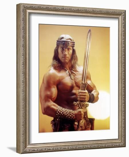 Conan the Destroyer, Arnold Schwarzenegger, by Richard Fleischer with, 1984-null-Framed Photo