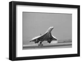 Concorde on First Takeoff from New York-null-Framed Premium Photographic Print
