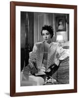 CONSPIRATOR, 1949 directed by VICTOR SAVILLE Elizabeth Taylor (b/w photo)-null-Framed Photo