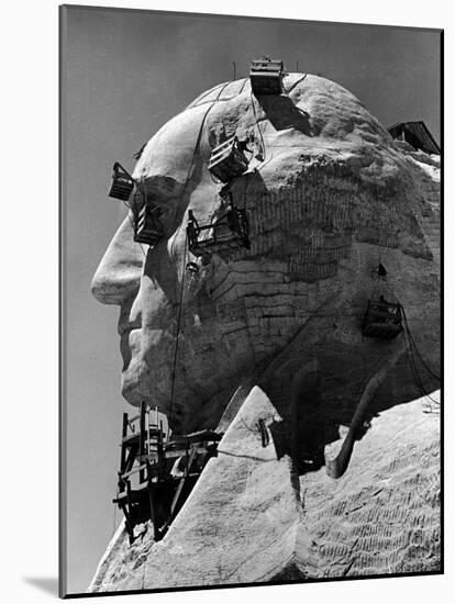 Construction of George Washington Section of Mt. Rushmore Monument-Alfred Eisenstaedt-Mounted Photographic Print