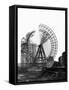 Construction of Giant Wheel-null-Framed Stretched Canvas