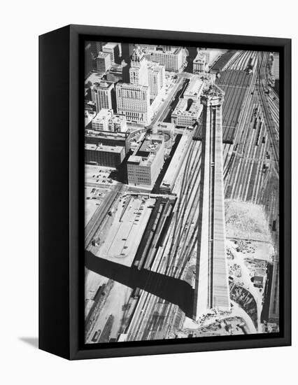 Construction of the Canadian National Tower-null-Framed Stretched Canvas