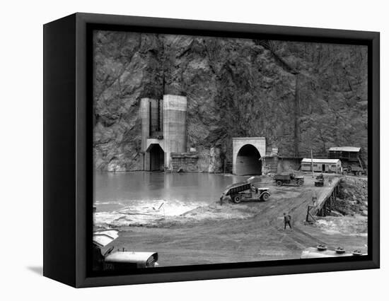 Construction of the Hoover Dam-null-Framed Stretched Canvas