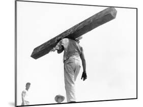 Construction Worker, Mexico City, 1927-Tina Modotti-Mounted Premium Photographic Print