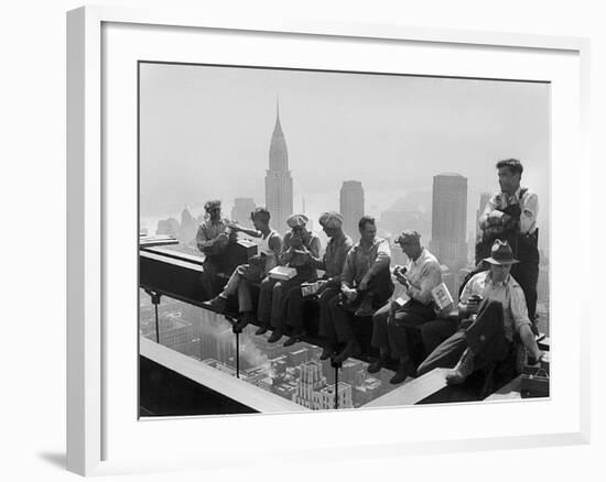 Construction Workers Take a Lunch Break on a Steel Beam Atop the RCA Building at Rockefeller Center-null-Framed Photographic Print