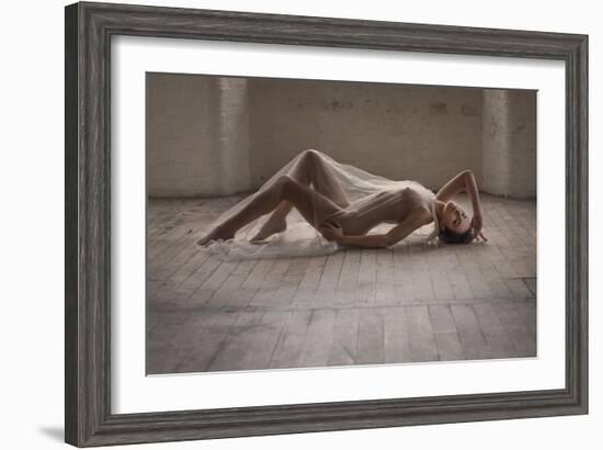 Contre Jour-Ross Oscar-Framed Photographic Print