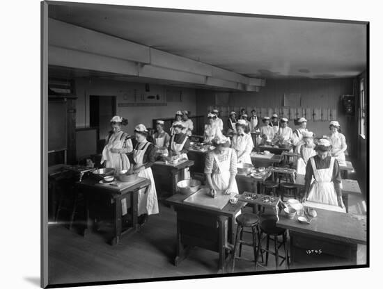 Cooking Class, Seattle, 1909-Ashael Curtis-Mounted Giclee Print