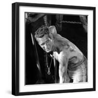 Cool Hand Luke, Paul Newman , 1967-null-Framed Photo