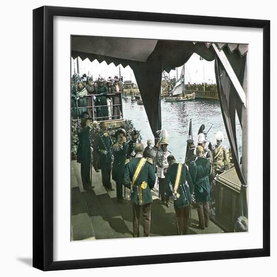 Copenhagen (Denmark), Arrival of King Rama V of Thailand (1868-1910)-Leon, Levy et Fils-Framed Photographic Print