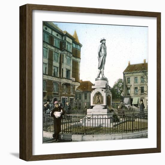 Copenhagen (Denmark), Statue of the Danish Poet Adam Gottlob Oehlenschläger (1779-1850)-Leon, Levy et Fils-Framed Photographic Print