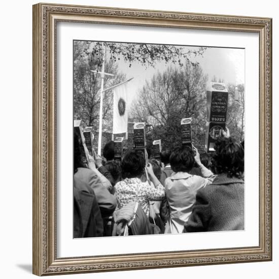 Coronation Copescope at Wedding of Princess Margaret-null-Framed Photographic Print