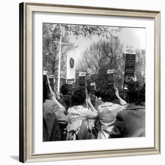 Coronation Copescope at Wedding of Princess Margaret-null-Framed Photographic Print