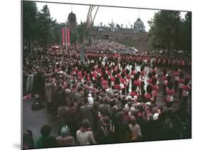 Coronation Day 1953-Charles Woof-Mounted Photographic Print