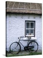 Cottage, Gencolumbkille, Donegal Peninsula, Co. Donegal, Ireland-Doug Pearson-Stretched Canvas