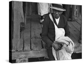Cotton Picker, Arkansas, c.1935-Ben Shahn-Stretched Canvas