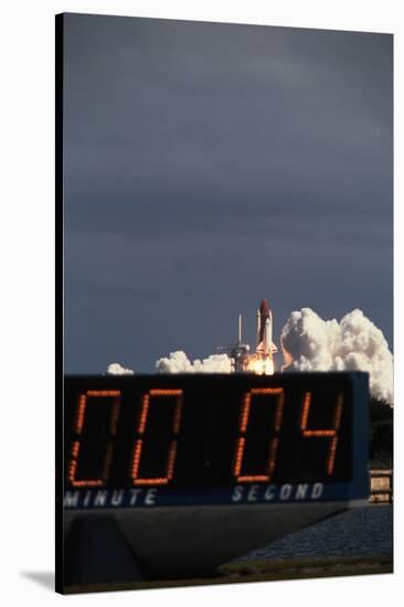 Countdown to Space Shuttle Discovery Launch-Roger Ressmeyer-Stretched Canvas