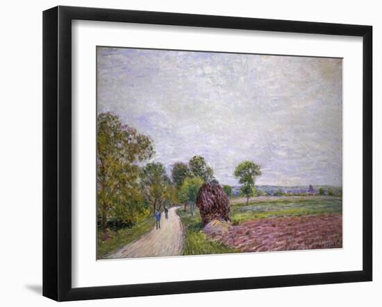 Country Road Near Moret, 1885-Alfred Sisley-Framed Giclee Print