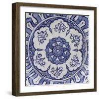 Coupe aux fleurons-null-Framed Giclee Print