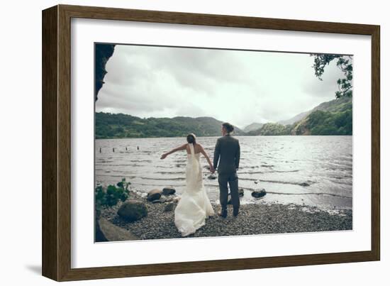 Couple Celebrating their Marriage-Clive Nolan-Framed Photographic Print