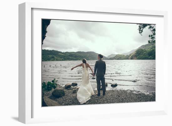 Couple Celebrating their Marriage-Clive Nolan-Framed Photographic Print