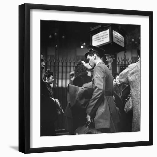 Couple in Penn Station Sharing Farewell Kiss Before He Ships Off to War During WWII-Alfred Eisenstaedt-Framed Photographic Print