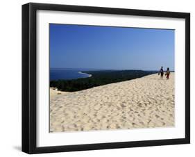 Couple Walking on the Dunes Du Pyla, Bay of Arcachon, Cote D'Argent, Aquitaine, France, Europe-Peter Richardson-Framed Photographic Print