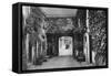 Courtyard of the Saracen's Head Inn, Southwell, Nottinghamshire, 1924-1926-null-Framed Stretched Canvas