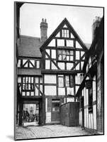 Courtyard of the Unicorn Inn, Shrewsbury, Shropshire, England, 1924-1926-Herbert Felton-Mounted Giclee Print