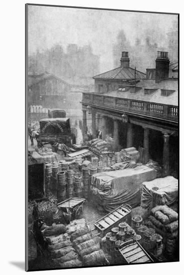 Covent Garden, London, C1930S-Spencer Arnold-Mounted Giclee Print
