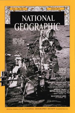 https://imgc.allpostersimages.com/img/posters/cover-of-the-july-1971-national-geographic-magazine_u-L-Q1INS9L0.jpg?artPerspective=n