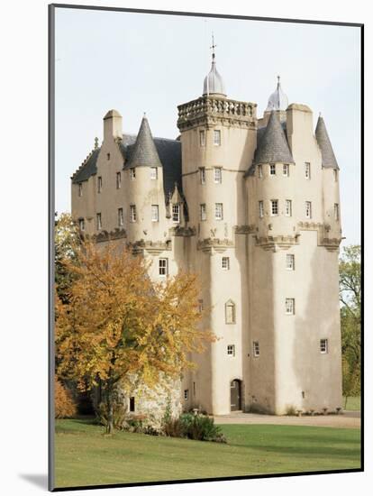 Craigievar Castle, Aberdeenshire, Highland Region, Scotland, United Kingdom-R H Productions-Mounted Photographic Print