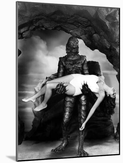 Creature from the Black Lagoon, Julia Adams, 1954-null-Mounted Photo