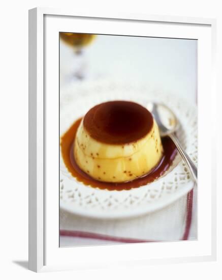 Creme Caramel-Tara Fisher-Framed Photographic Print