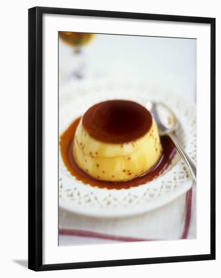 Creme Caramel-Tara Fisher-Framed Photographic Print