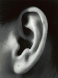 Ear-Cristina-Photographic Print
