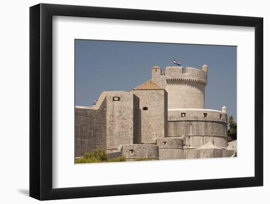 Croatia, Dubrovnik, stone fort in historic city (UNESCO World Heritage Site).-Merrill Images-Framed Photographic Print