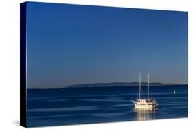 Croatia, Rab View Westwards to Island Losinj with Motor Glider, View from Banjol-Udo Siebig-Stretched Canvas