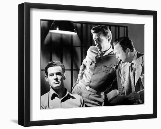 Crossfire, Robert Ryan, Robert Mitchum, Robert Young, 1947-null-Framed Photo