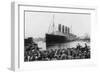 Crowd Watching the Lusitania Photograph - New York, NY-Lantern Press-Framed Art Print