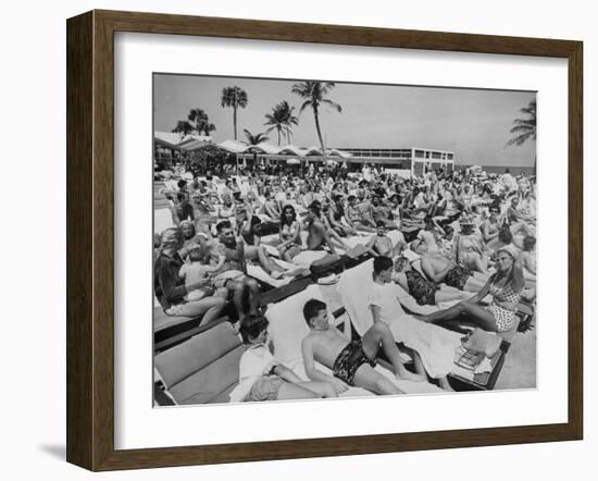 Crowded Beach-null-Framed Photographic Print