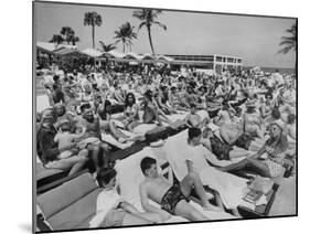 Crowded Beach-null-Mounted Photographic Print