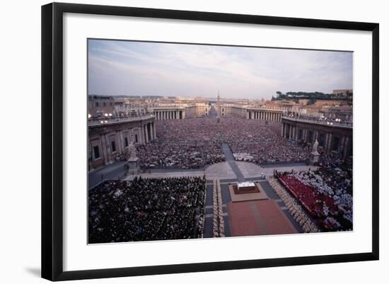 Crowds in Saint Peter's Square-Vittoriano Rastelli-Framed Photographic Print