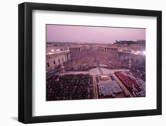 Crowds in Saint Peter's Square-Vittoriano Rastelli-Framed Photographic Print