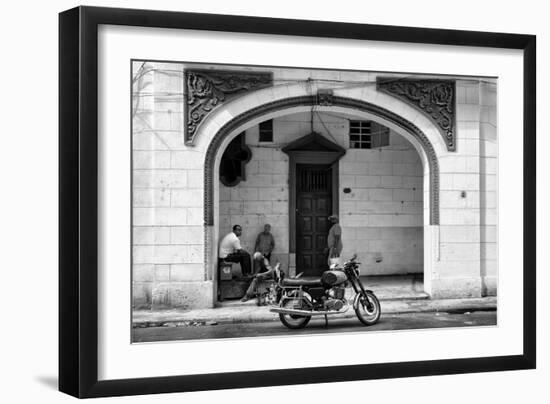 Cuba Fuerte Collection B&W - Urban Scene in Havana-Philippe Hugonnard-Framed Photographic Print