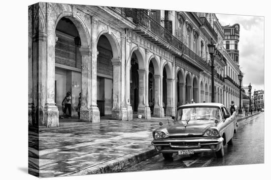 Cuba Fuerte Collection B&W - Vintage Car in Havana VII-Philippe Hugonnard-Stretched Canvas