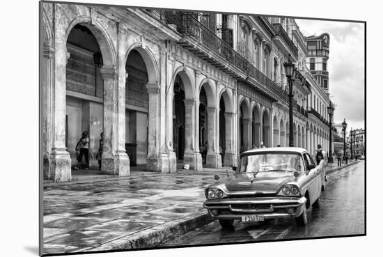 Cuba Fuerte Collection B&W - Vintage Car in Havana VII-Philippe Hugonnard-Mounted Photographic Print