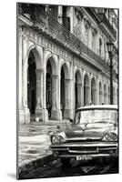 Cuba Fuerte Collection B&W - Vintage Car in Havana VIII-Philippe Hugonnard-Mounted Photographic Print